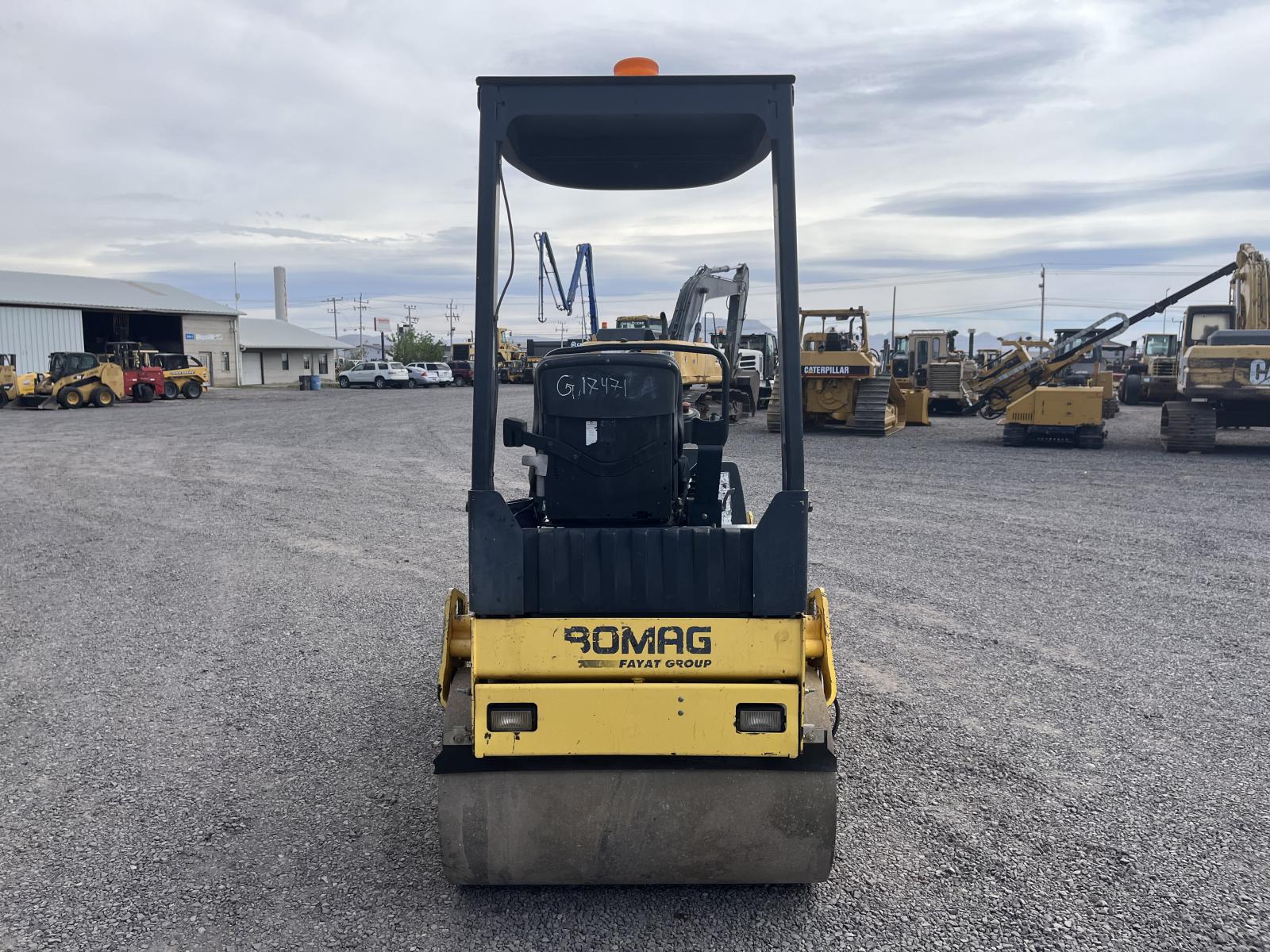 ./imagenes/INVOICE/2019/17471/BOMAG_BW120 (15).JPG